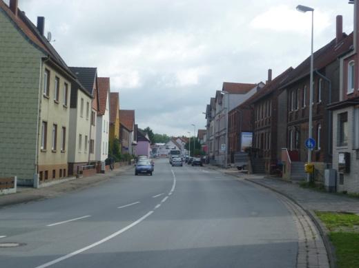 Abbildung 8: Straßenabschnitte mit Tempo 30-Empfehlungen: B 1 Hamelner Straße (MB 14), B 83 Fischbecker Straße (MB 5),