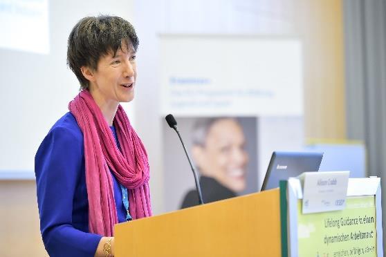 Alison Crabb The European Pillar of Social Rights and lifelong guidance for a fast moving labour market Figure 2: Alison Crabb, Head of Skills and Qualification Unit in the DG Employment, Eurpean