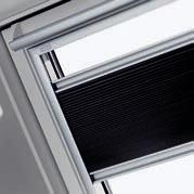 Multi-Funktionsrollos E ektive Verdunkelung Flexible Lichtregulierung durch stufenlose Positionierung überall am Fenster Verbesserte Wärmedämmung durch wabenförmige Faltung mit Aluminiumbeschichtung