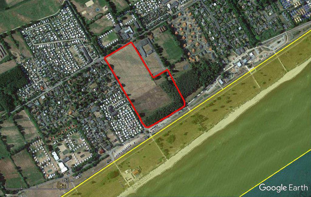 Kap. 3 Eingrenzung des Untersuchungsrahmens Abbildung 5: Luftbild des B-Plangebiets (rot) und der Schutzgebietsfläche (gelb). (Quelle: Google Earth ) 3.