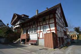 Der mutmasslich ins 16. Jahrhundert datierende Fachwerkbau dürfte im Kern zu den ältesten Häusern Rüdlingens 39 GB Nr. 85 zählen. Im 18.