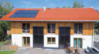 (eg) Unter einem Sonnenhaus versteht man ein Haus, dessen gesamter Energiebedarf an Heizungsärme und Warmwasser zu mindestens 50 % durch die Sonne abgedeckt wird.