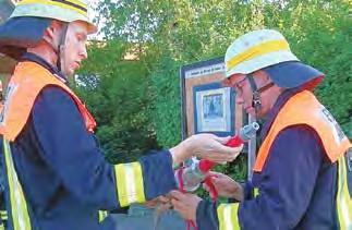 Vereine Freiwillige Feuerwehr Ammerland Knotenprüfung: Jeder Prüfling muss einen Knoten nachweisen. Aufbau: Nach dem Einsatzbefehl läuft die Zeit.