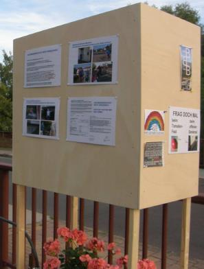 An der Nordseite der Brücke der Sohlener Hauptstraße über die Sülze Die Rückseite zeigt: Das Engagement von Bürgern, die Erinnerung an historische Hochwasserereignisse aufzufrischen, und gemeinsame