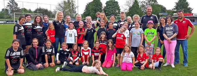 17. Mai 2017. Ausgabe 20 10 SPORT HERBOLZHEIM Breisgauer Wochenbericht Der DFB-Mädchenfußballtag beim FC Weisweil war ein voller Erfolg.