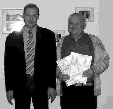 Johann Schmid sen. wird aufgrund seiner langjährigen Vereinstätigkeit von Vorstand Karl Ferstl zum Ehrenmitglied ernannt. 2007 Beim Hallenturnier am 24. / 25.