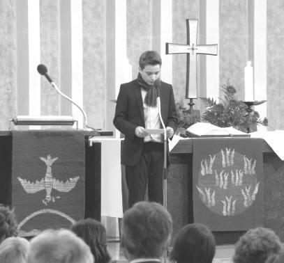 13 Die Gottesdienste zu den Konfirmationen am 10. und 17. April 2011 begannen mit einem Applaus.