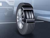 Nicht mit Reifen mit Notlaufeigenschaften (R66) Reifen mit Notlaufeigenschaften Bei einer Reifenpanne müssen Reifen mit Notlaufeigenschaften nicht sofort gewechselt werden.