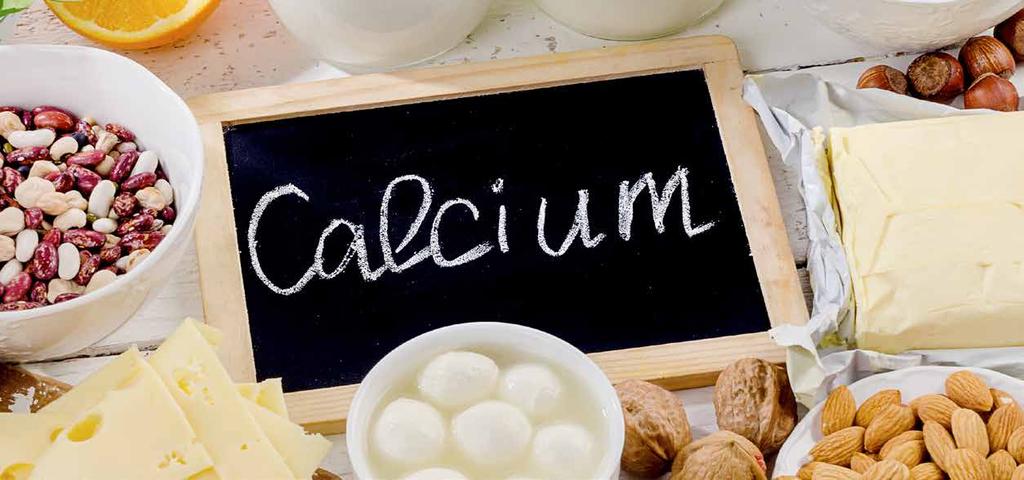 Stabilität im Knochengerüst. Die Aufnahme des Calciums aus der Nahrung wird hauptsächlich im Dünndarm vollzogen, wobei Vitamin D3 eine bedeutende Rolle spielt.
