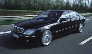 largest Mercedes model. Three different BRABUS light-alloy wheels in size 9,5Jx20 top the wheel program for the S-class.