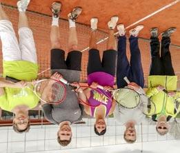 14 AUS DEN VEREINEN Die Abteilung Tennis des SV Unterknöringen hat eine neue Führung Das Bild zeigt von links nach rechts.