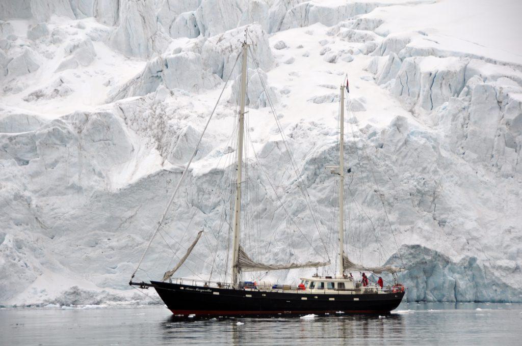 Arktis Expeditions-Seereisen SV ANNE MARGARETHA POLARADVENTURES Schiffs- und Flug-Expeditionen in Arktis und Antarktis