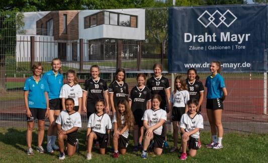 Lust auf Handball? In den nächsten Wochen hoffen wir auf Verstärkung für unsere weibliche E- und D-Jugend Handballmädchen. Vielleicht habt ihr nach den Ferien jetzt Lust auf eine neue Sportart?
