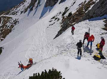 Bergrettung Mürzzuschlag Rax, Schneealm, Stuhleck und sogar die Kaarlhütte bei Mürzzuschlag waren im abgelaufenen Bergrettungsjahr Schauplätze von Einsätzen der Mürzzuschlager Alpinretter. 10.12.