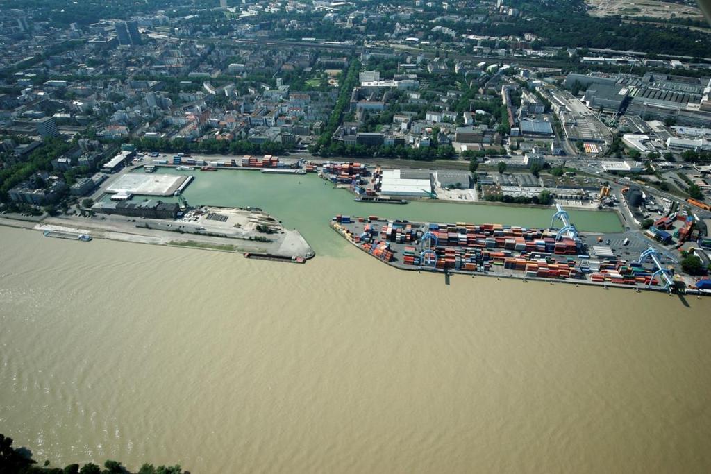 Hochwasserangepasstes Planen und Bauen im Zollhafen Mainz Städtebauliche