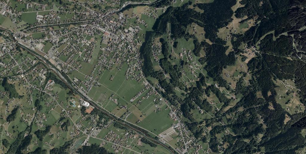 Das Rennen findet im Schigebiet Silvretta Montafon Hochjoch statt. Die Auffahrt erfolgt mit der Zamangbahn, welche direkt an der Hauptstraße durch das Montafon liegt.