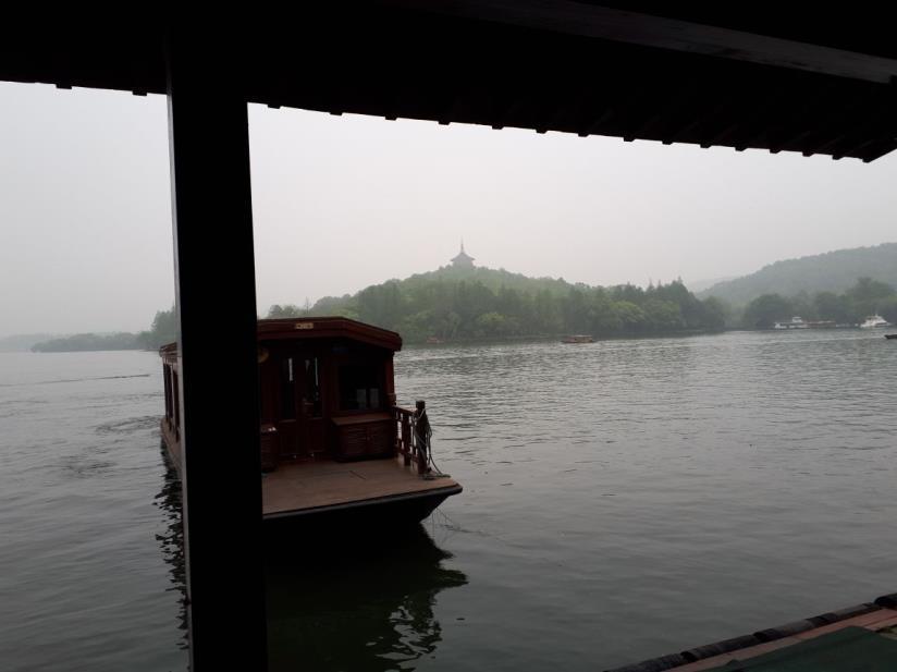 在杭州留了几天 / Hangzhou zài Hángzhōu liú le jǐ tiān / wir waren mehrere Tage in Hangzhou 西湖 / Westsee Dieser große