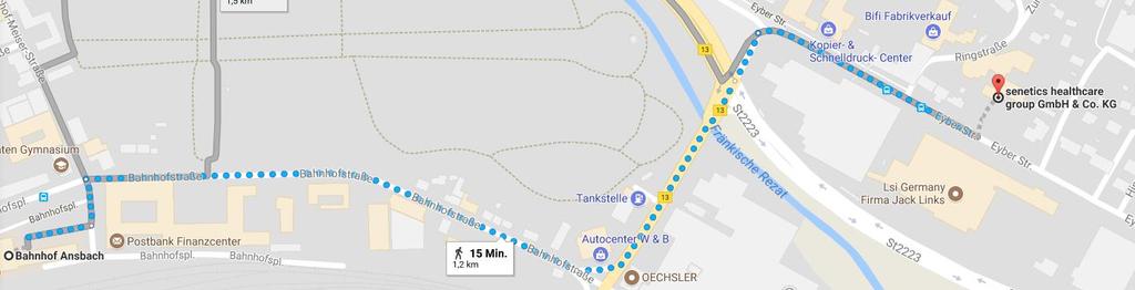 Oder: Zu Fuß erreichen Sie uns vom Bahnhof in ca. 15 Minuten. Biegen Sie rechts auf die Bahnhofstraße ab, nach ca.