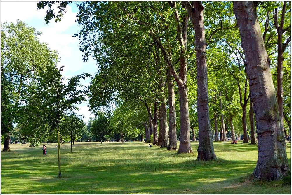 LONDONS PARKS Hyde Park Corner: Londons bekanntester Park im Zentrum der Stadt 1,4 km² groß Green