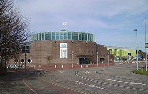 Location: Stadthalle Bremerhaven Nach der Erfahrung aus den vergangenen Jahren und bedingt durch die weiterhin sehr große Nachfrage seitens der Unternehmen haben wir die Stadthalle Bremerhaven als
