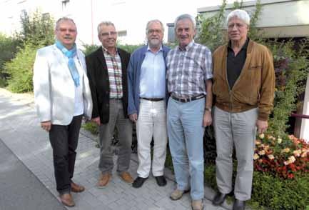 Werner Kienel wurde von Wolfgang Kircher als Mitglied des geschäftsführenden Landesvorstandes und Gundram Lottmann für 40 Jahre Mitgliedschaft in der GdP geehrt.