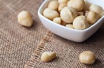 5 Macadamia-Nüsse: Schwäche, Erbrechen,