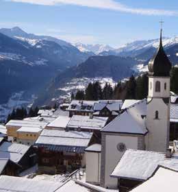 Es liegt auf 1155 m ü.m. und zählt 356 Einwohner. Am 1. Januar 2014 fusionierte Ruschein zur neuen Gemeinde Ilanz/Glion.