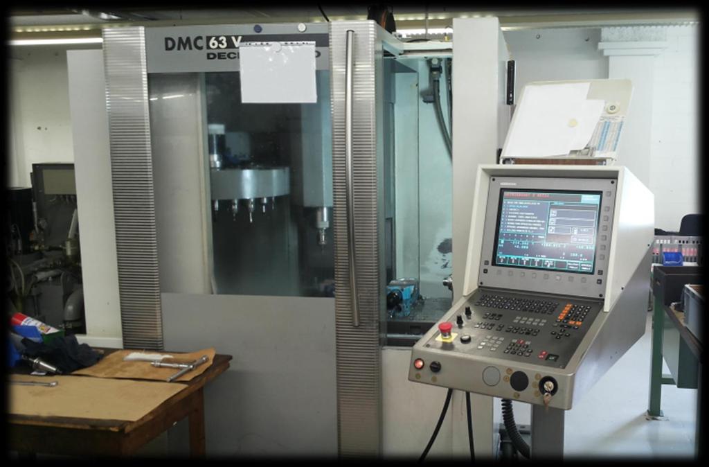 DECKEL MAHO DMC 63 V Bearbeitungszentrum Arbeitsbereich X / Y / Z 630 500 500 [mm] Eilgang X / Y / Z 30 [mm/min] Achsen 4 Max. programmierbarer Vorschub 30.