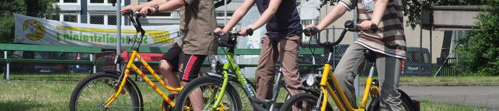Schuljahr an der Radfahrausbildung teilnehmen, sind häufig nicht in der Lage, mit ihrem Fahrrad verkehrssicher auf der Straße zu fahren.