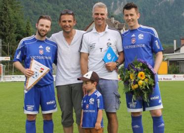 Pfingstsamstag, 7. Juni 2014 FC Ibach beendet Saison mit einem Remis FUSSBALL Die Stadler-Elf und der FC Sarnen spielen nach einer eher harzigen Partie 0:0.