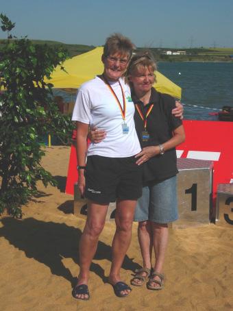 wann ich diesen 2,5 km Wettkampf in der Zeit von 0:56:78 min und wurde damit deutsche Freiwassermeisterin. Am Sonntag, dem 27.08.06 fanden im Herner Hafenbecken die 7. NRW und 7.