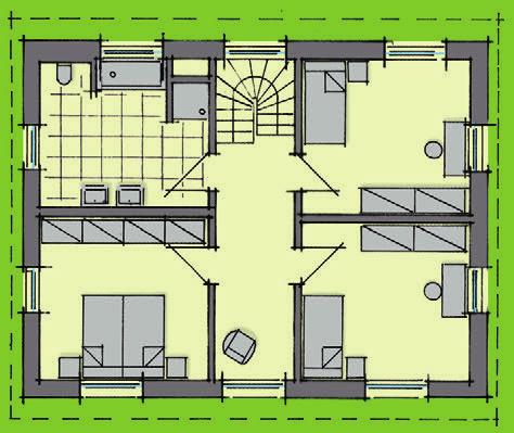 kleinere Alternative für Ausführung auf Bodenplatte Wohn-/Esszimmer und Küche getrennt Arbeitszimmer im Erdgeschoss 3 große Schlafräume im Dachgeschoss