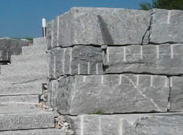 Calanca Gneis / Granit H 30 40 50 cm