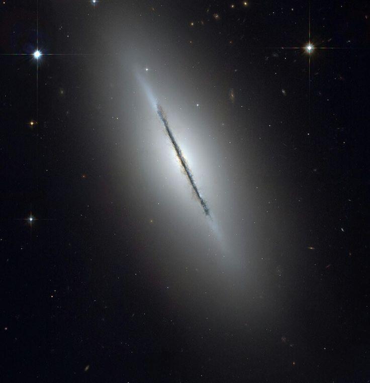 Die Spindel- Galaxie ----------- NGC 3115 Typ