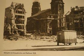 Nach den Angriffen wurde das Gelände beräumt, die zumeist noch intakten Keller aufgebrochen und mit dem Schutt der zerstörten Häuser verfüllt.