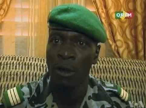 Kontextfaktoren II: Politische Umbrüche 1991: Ende der Militärdiktatur Moussa Traorés 2012: Militärputsch geleitet von Amadou Sanogo ermöglicht