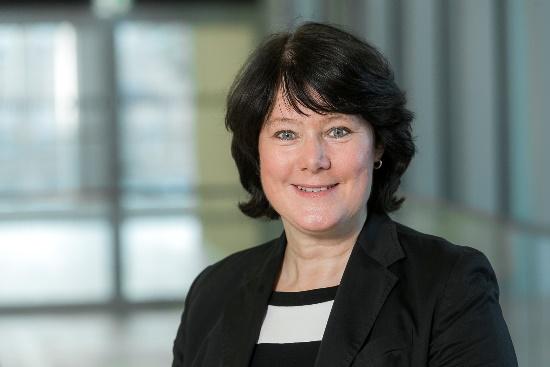 Anke Schäferkordt Ehemals Co-CEO der RTL Group S.A. (2012 bis 2017) Ehemaliges Mitglied des Vorstands der Bertelsmann SE & Co. KGaA Persönliche Daten Wohnort: Köln Geboren am 12.