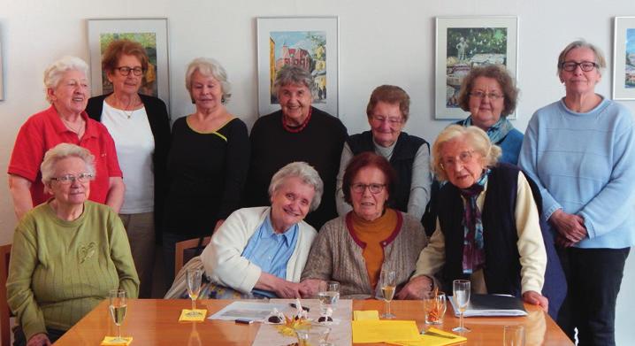 Ehrenamt und Helferkreis Das ASZ Sendling vermittelt Helferinnen und Helfer an hilfsbedürftige ältere Menschen in Sendling.