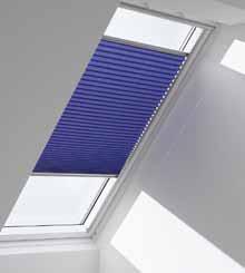 Stoffrollos Faltrollos Privat bleibt Privat Flexibler Licht- und Sichtschutz Eine dekorative und effektive Möglichkeit Tageslicht sanft abzutönen sind VELUX Stoffrollos.