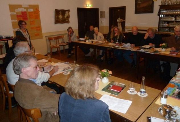 Kommunale Gleichstellungs-beauftragte Vertreter des Bildungsbüros Vertreter der Landwirtschaftskammer Niedersachsen Vertreter des Natur- und Geoparks TER- RA.