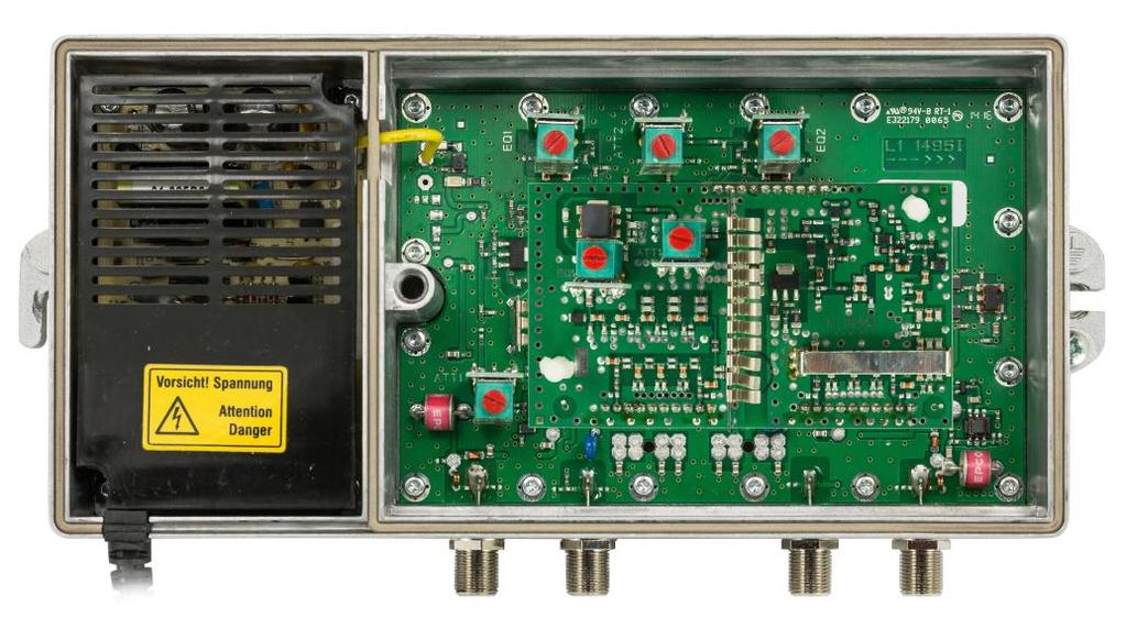 6 Bauteile der BK-Hausanschlussverstärker Components of the CATV-Home-Distribution-Amplifier 2 3 4 2 1 5 10 9 8 7 6 1 Netzteil 6 Signalausgang Power Supply Signal output 2 Entzerrer 7 Messausgang