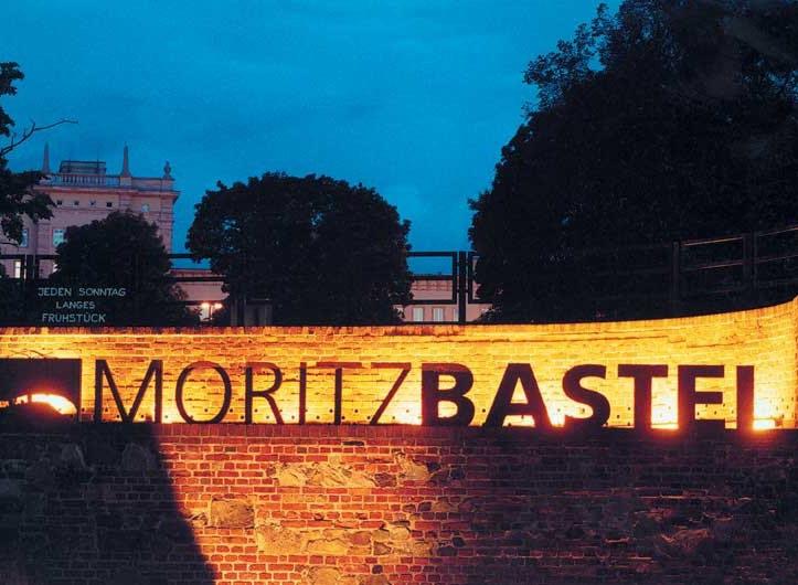 Veranstaltungsort Die Moritzbastei ist Leipzigs größtes kulturelles Zentrum. Bis 990 war der Veranstaltungsort der Studentenklub der Karl-Marx-Universität Leipzig.