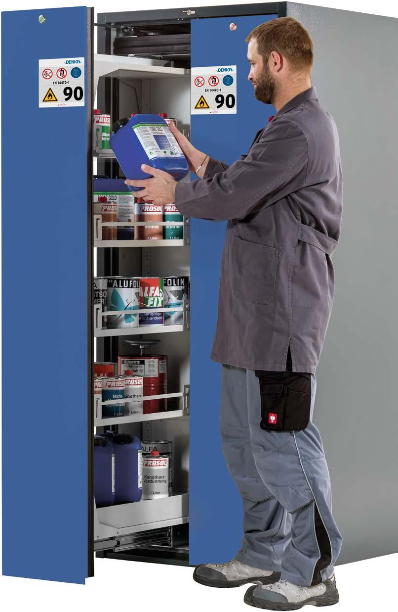 Komfort auf Knopfdruck Der Scoper ermöglicht ein besonders komfortables, vollautomatisches Öffnen und Schließen der Vertikalauszüge per Knopfdruck.