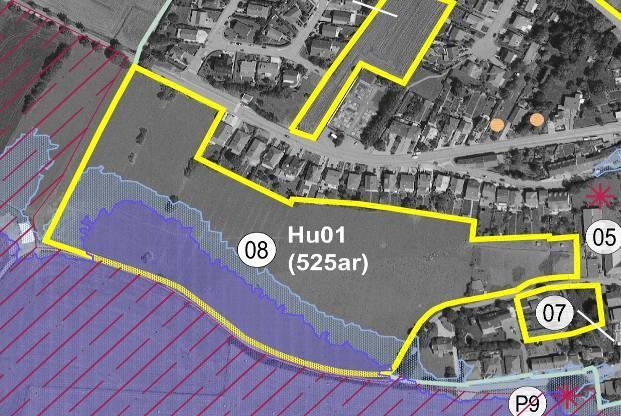 5.5 HU01 HUNCHERANGE Abbildung 11: Fläche Hu01 in Karte und Luftbild.