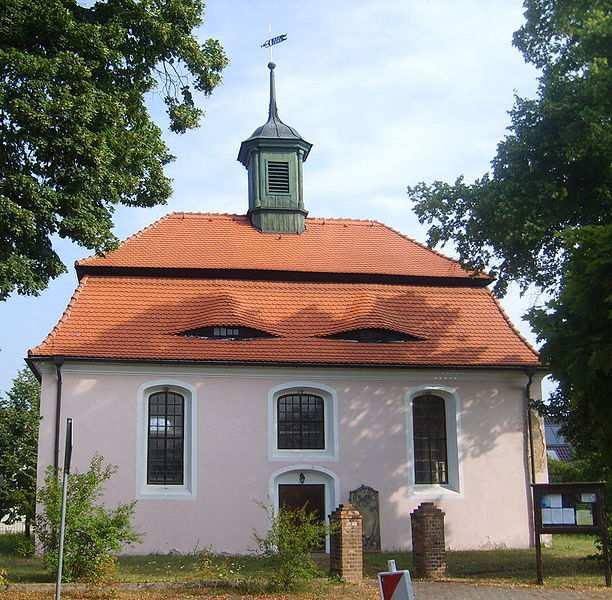 Neben weiteren Eigenmitteln konnte die Kirchengemeinde mehr als 36.000 Euro an Spenden einwerben. An der Finanzierung beteiligte sich auch der Förderkreis Alte Kirchen.