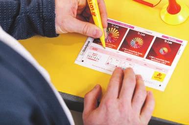 Dieser Betrag wird monatlich für die Dauer von Jahren ausgezahlt und die Chance, ihn zu gewinnen, liegt bei zu Millionen. Foto: LOTTO Thüringen / M.