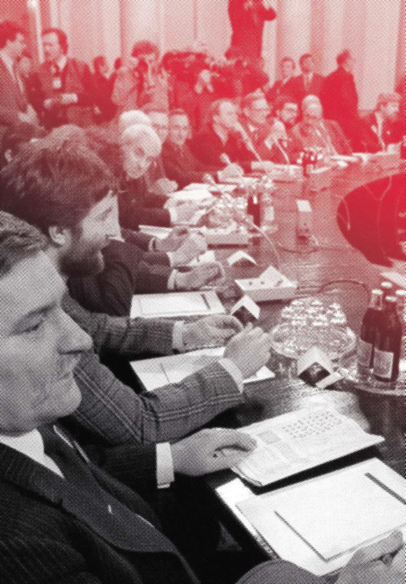 Verhandlungen am Runden Tisch in Warschau, im Vordergrund der Solidarność-Mitbegründer und spätere Präsident Lech Wałęsa, 6. 2. 1989.