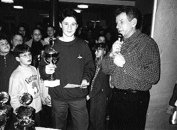 2 Februar 2001 27 Daniel Dzodziev gewann denkbar knapp mit 6,5 Punkten aus 7 Partien vor dem punktgleichen Jens Bertram, TSV Zuffenhausen, der nur wegen der schlechteren Buchholzwertung den Pokal