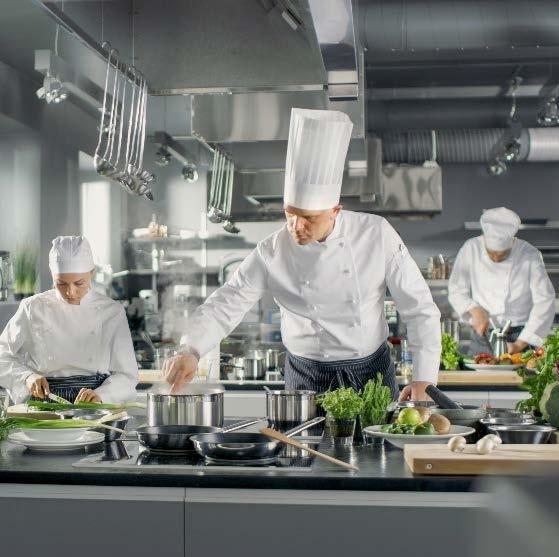 SEMINARINFORMATION CHEFKOCH / CHEFKÖCHIN Vorbereitungskurs auf Berufsprüfung mit eidgenössischem Fachausweis Chefköche / Chefköchinnen gelten als Fachleute bei der Anwendung von Kochmethoden und der