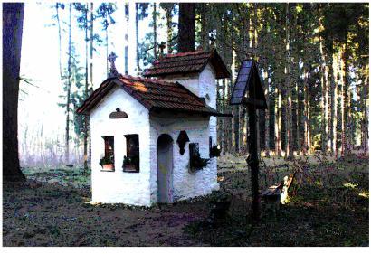 Die zwei Kapellen im Mintrachinger Wald Im Mintrachinger Ortsgebiet sind es gar viele Kapellen, die einst im 19. und 20.